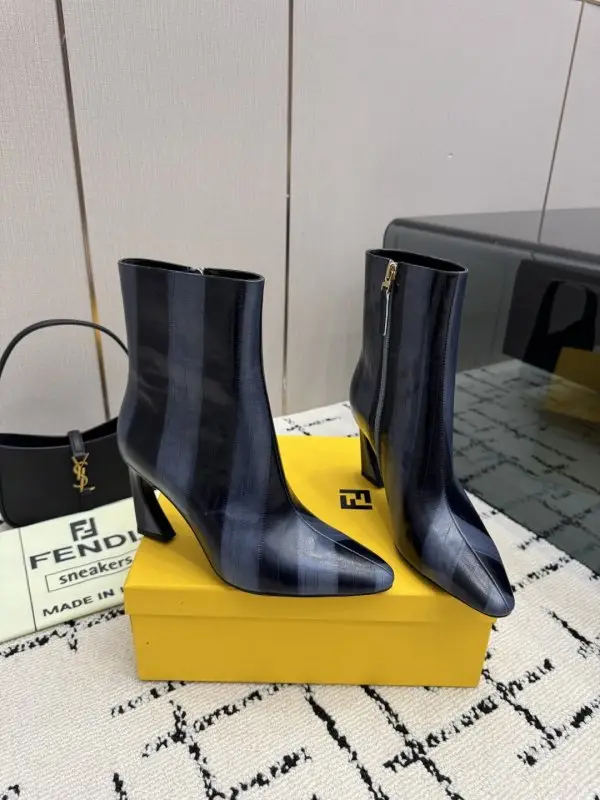 Fendi — Ботильйони FENDI Arco