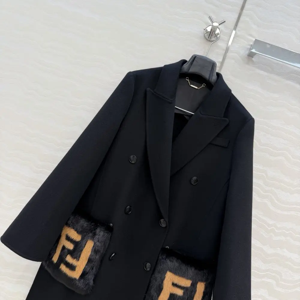 Fendi Пальто кашемірове жіноче з хутром норки — Фото 2
