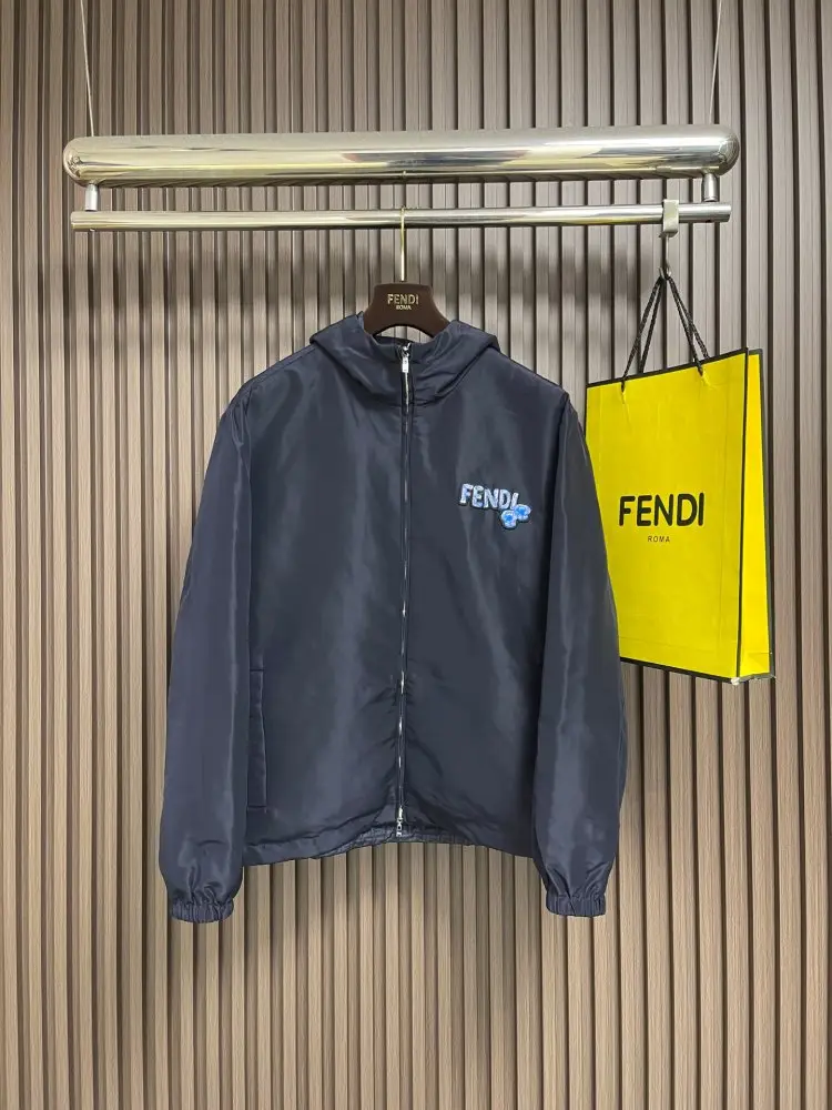 Fendi Куртка чоловіча — Фото 1