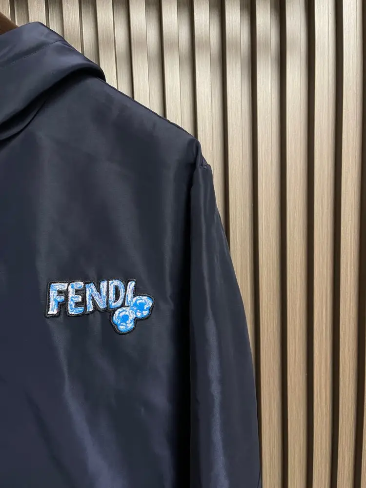 Fendi Куртка чоловіча — Фото 4