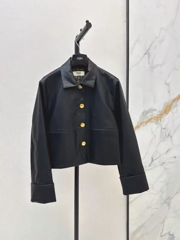 Fendi Куртка жіноча — Фото 1