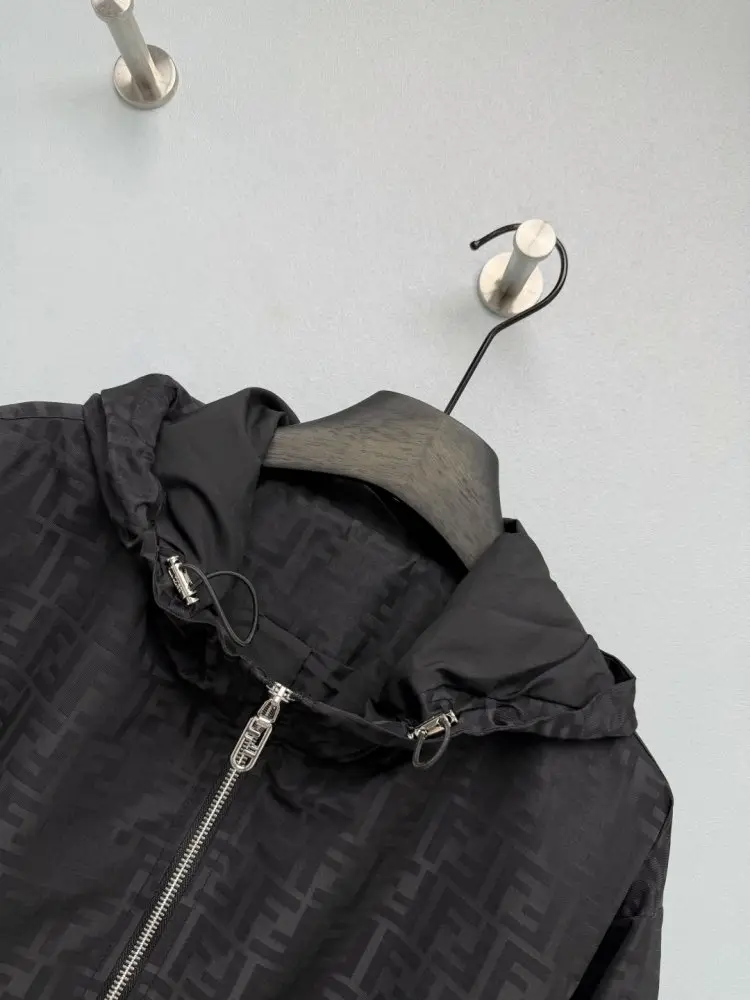 Fendi Jacket women's — Photo 2
