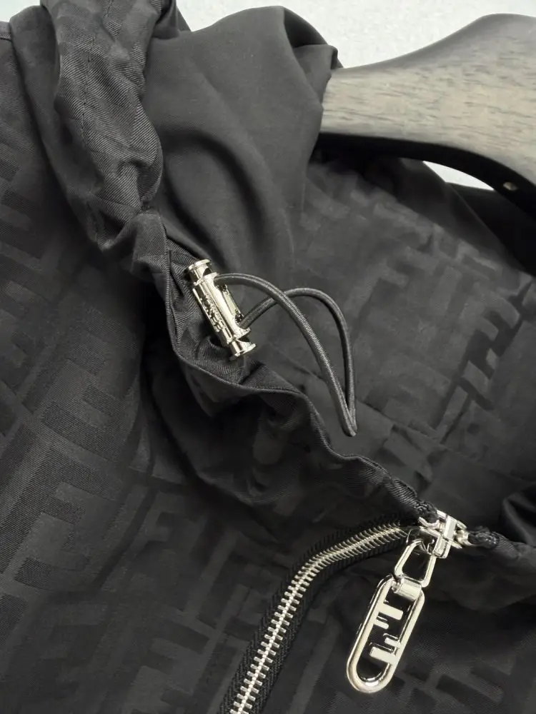Fendi Jacket women's — Photo 3