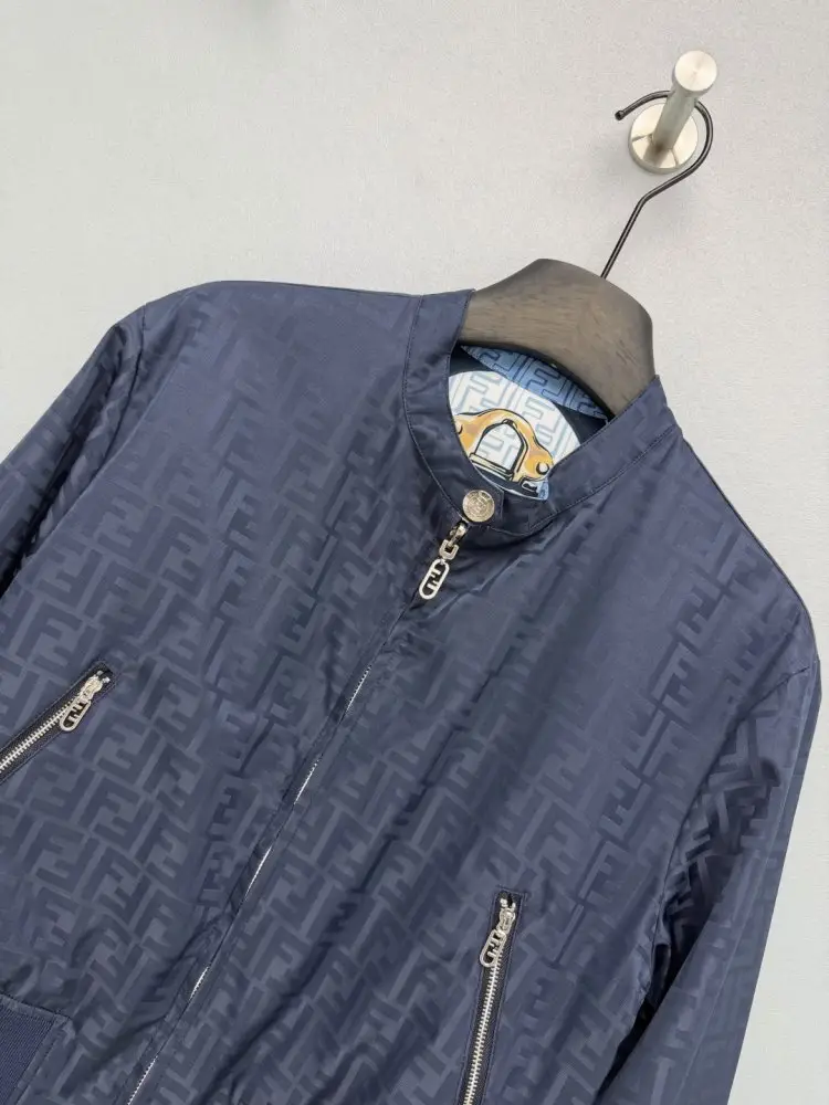 Fendi Jacket women's — Photo 3