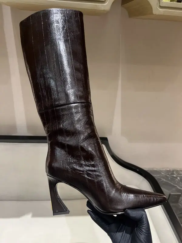 Fendi — Шкіряні жіночі чоботи Fendi Arco