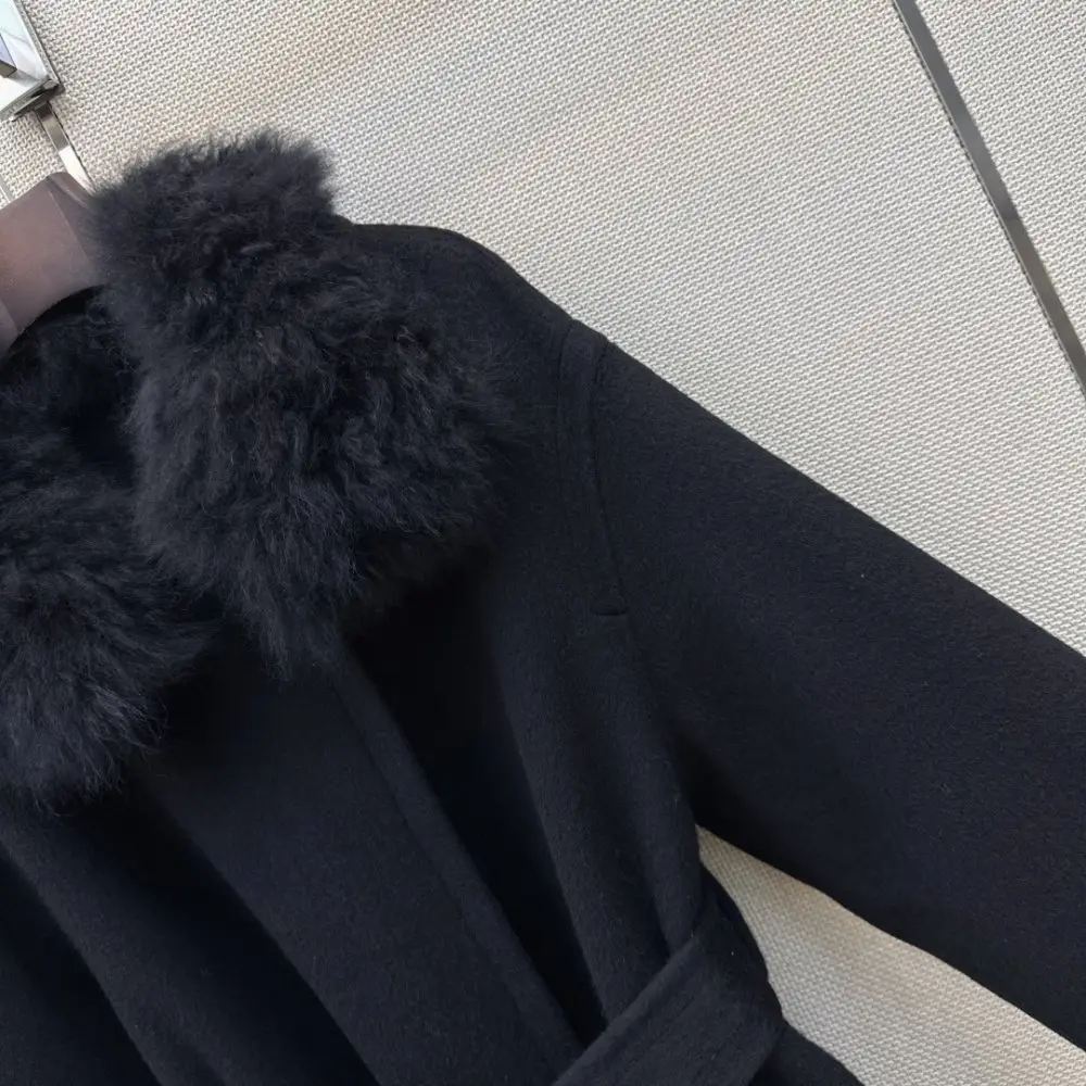 Fendi Длинное шерстяное пальто с двусторонним воротником из лисьего меха — Фото 3