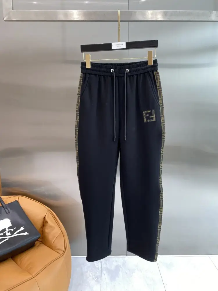 Fendi — Pants sport men's