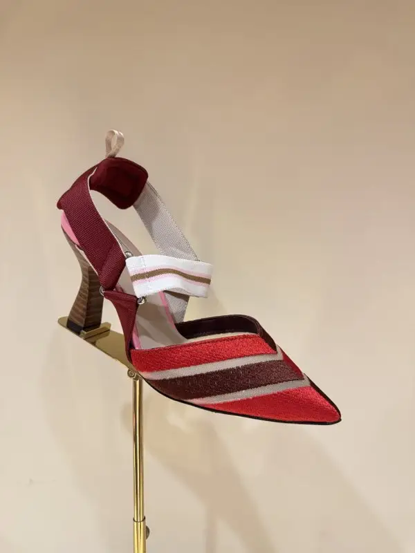 Fendi — Туфли женские