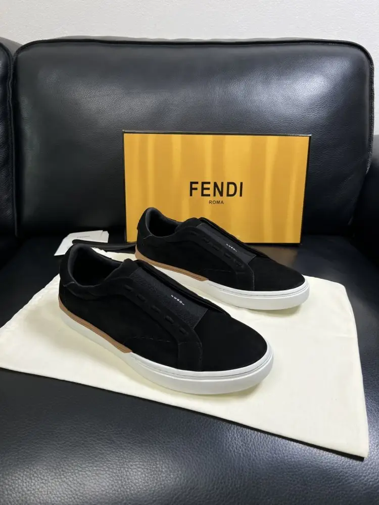 Fendi — Кросівки чоловічі