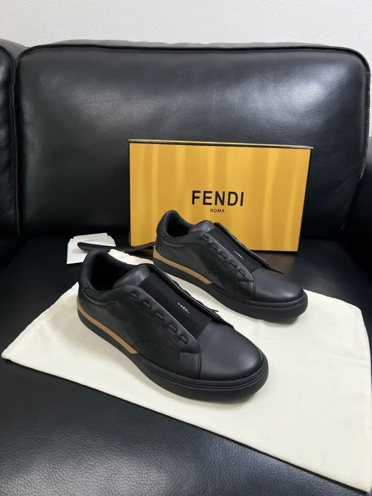 Fendi — Кросівки чоловічі