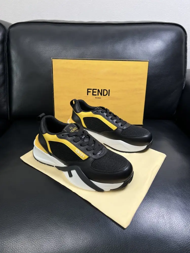 Fendi — Кросівки чоловічі
