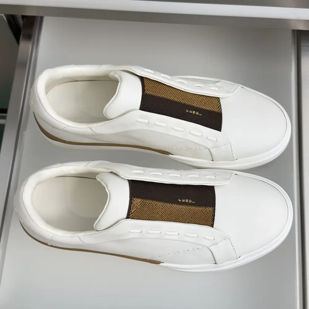 Fendi Кросівки чоловічі — Фото 3