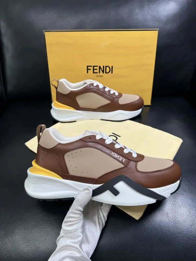 Fendi Кроссовки мужские — Фото 4