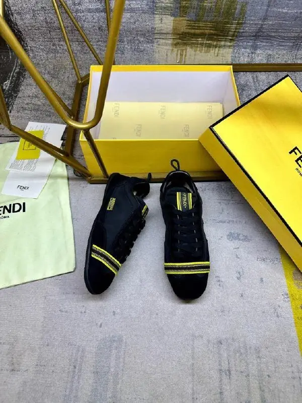 Fendi Кросівки Wrap жіночі — Фото 2