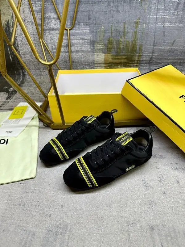 Fendi Кросівки Wrap жіночі — Фото 3