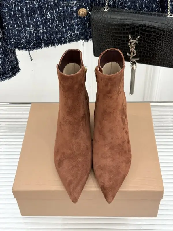 Gianvito Rossi Ботильйони з гострим носком і бічний блискавкою — Фото 4