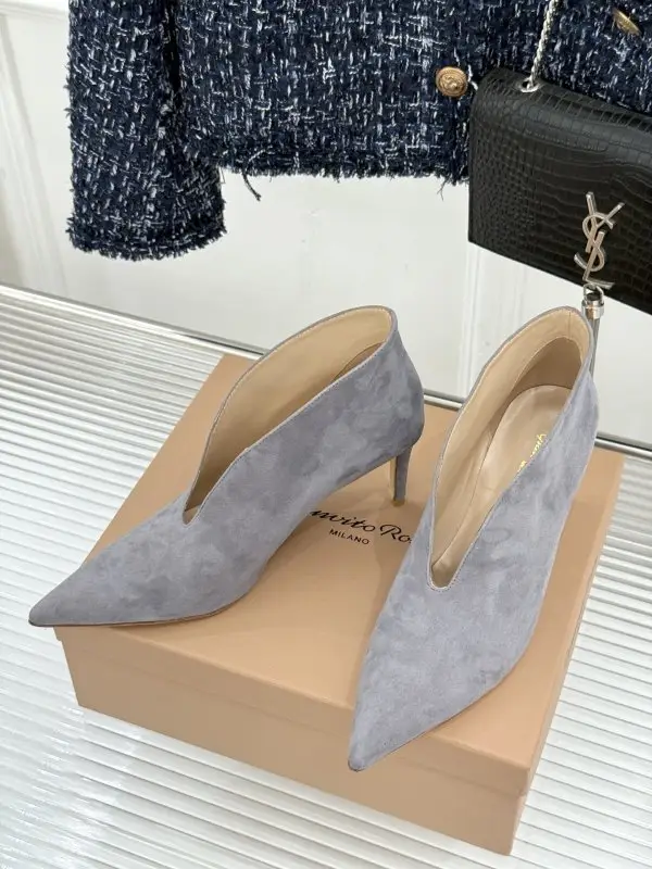 Gianvito Rossi Ботильоны на высоком каблуке с острым носком — Фото 2