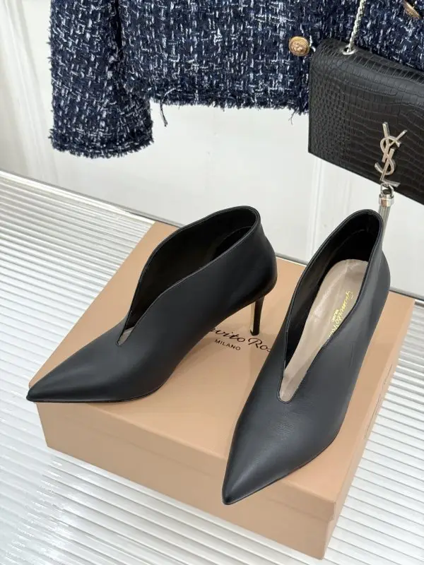 Gianvito Rossi Ботильоны на высоком каблуке с острым носком — Фото 2