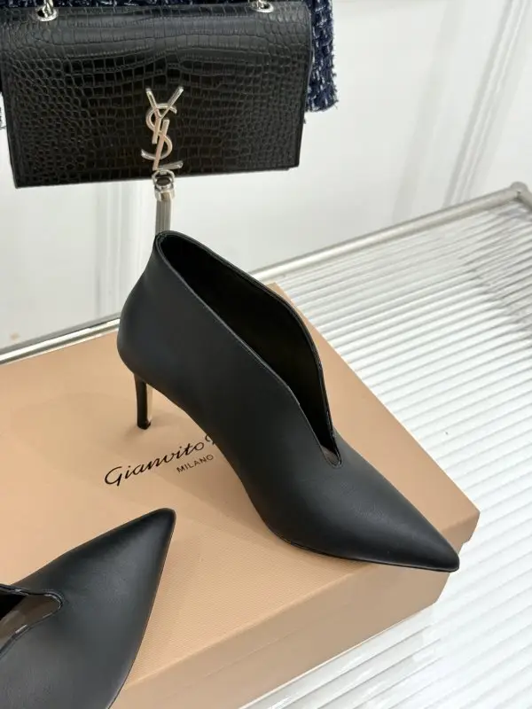 Gianvito Rossi Ботильоны на высоком каблуке с острым носком — Фото 5