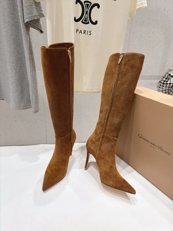 Gianvito Rossi High boots on stud — Photo 3