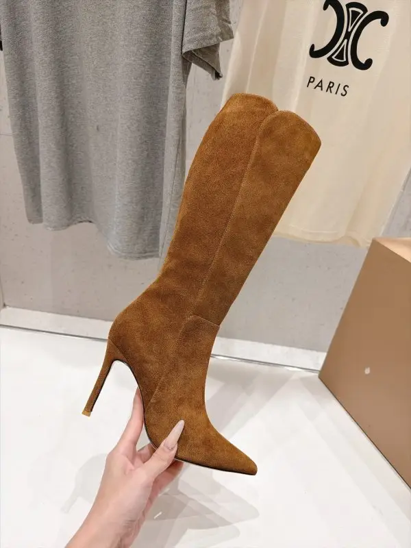 Gianvito Rossi High boots on stud — Photo 5