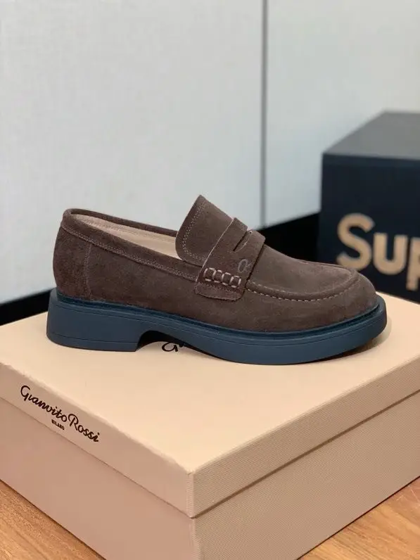 Gianvito Rossi Лоферы женские — Фото 4