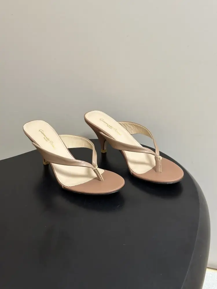 Gianvito Rossi — Босоніжки