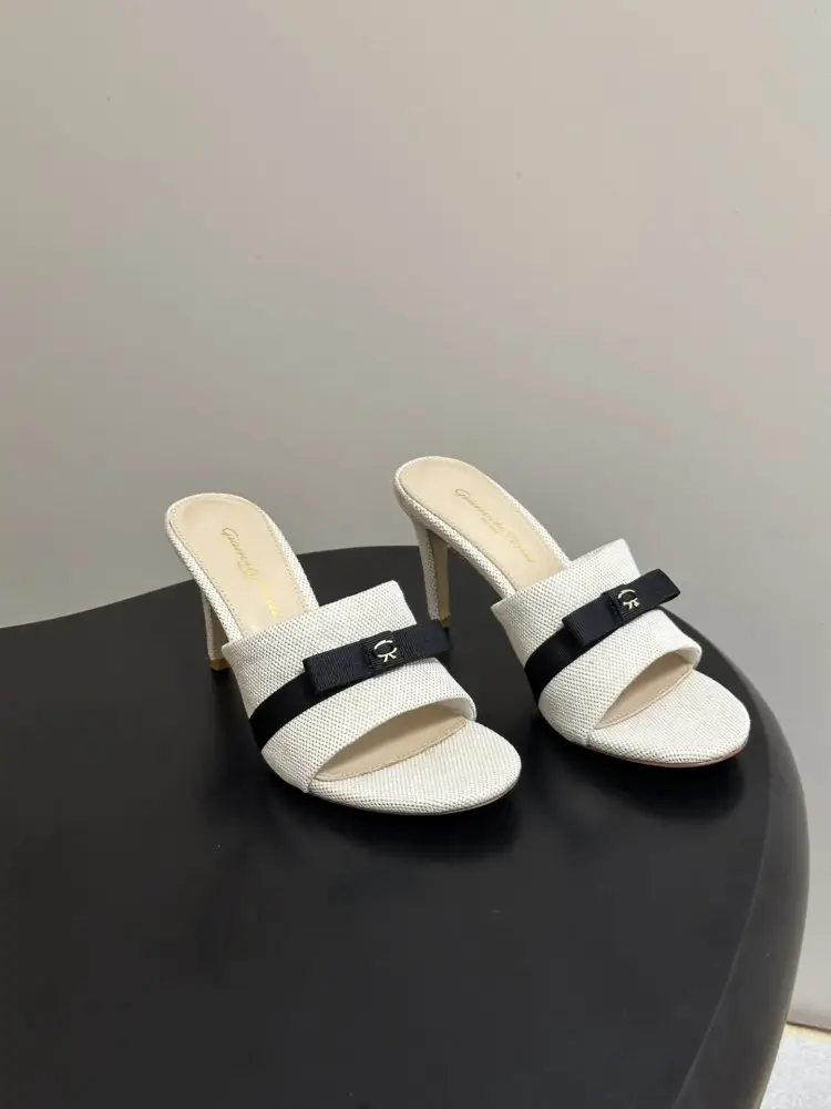 Gianvito Rossi — Босоніжки