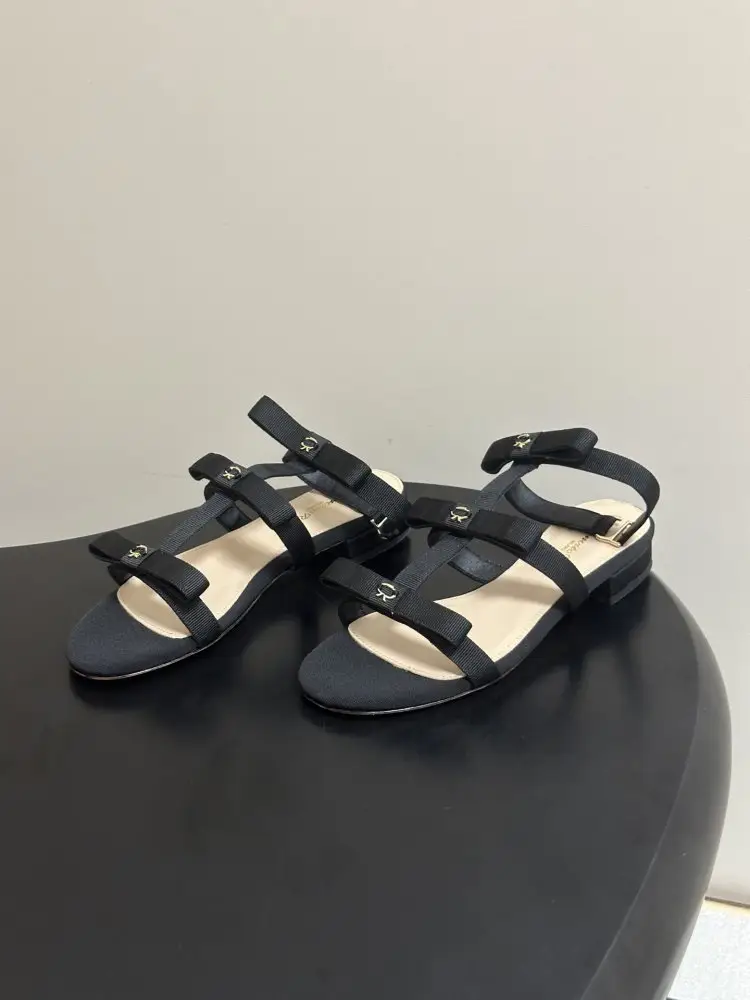 Gianvito Rossi Босоніжки — Фото 2