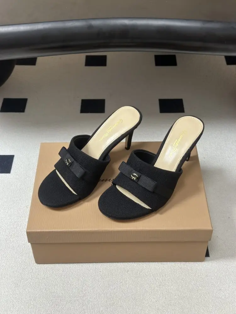 Gianvito Rossi Босоніжки — Фото 4