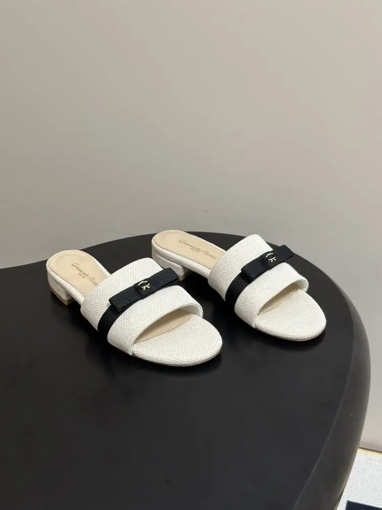 Gianvito Rossi — Step-ins women's
