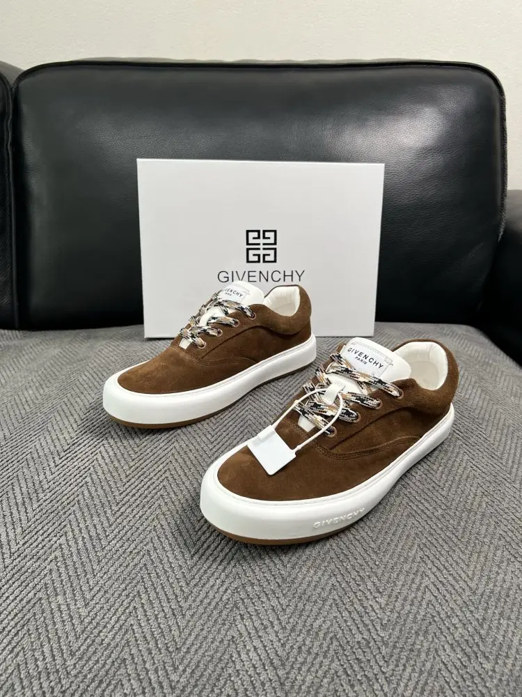 Givenchy Sneakers men's — Photo 2
