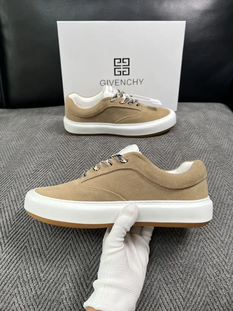 Givenchy Кроссовки мужские — Фото 5