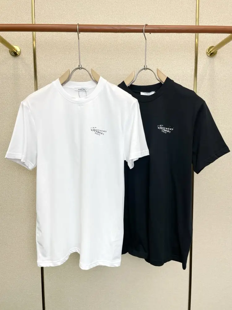 Givenchy — Футболка чоловіча