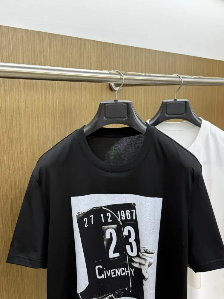 Givenchy Футболка чоловіча — Фото 2