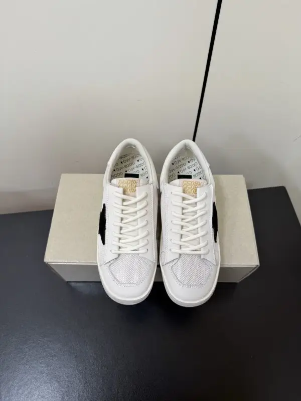 GGDB Кроссовки женские Golden Goose — Фото 2