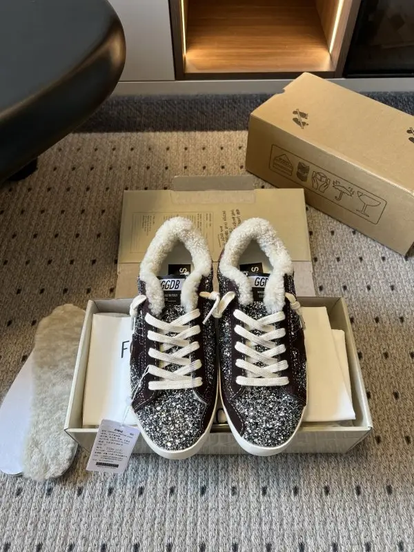 GGDB Sneakers women's on fur — Photo 2