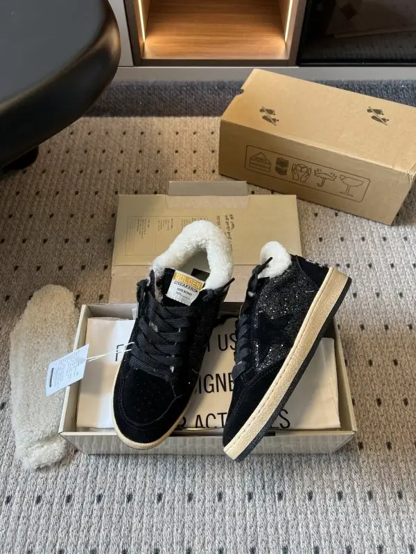 GGDB Sneakers women's on fur — Photo 4