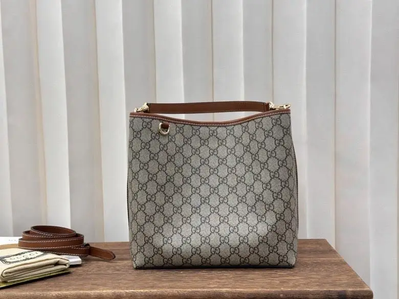 Gucci — Сумка відро 25 см