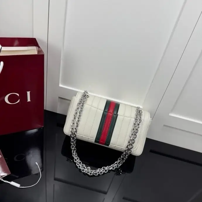 Gucci Сумка GG Marmont 26 см — Фото 3