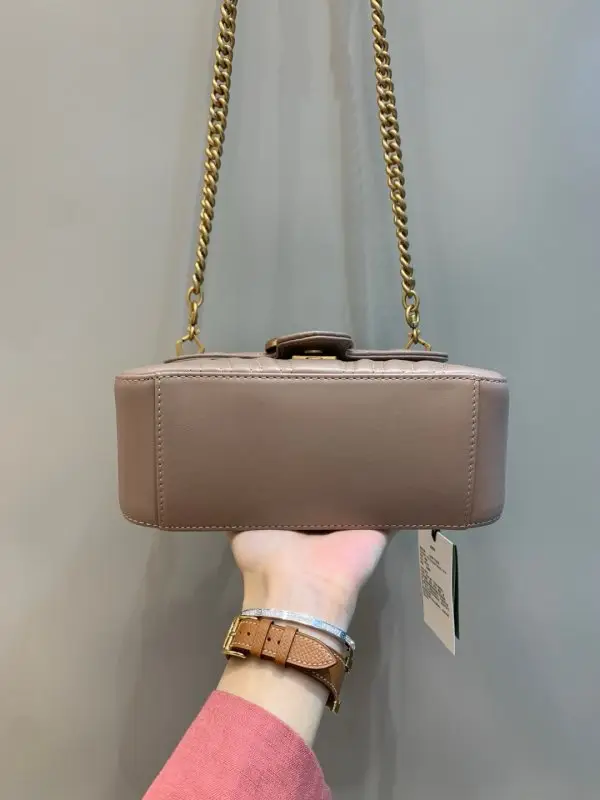 Gucci Сумка GG Marmont mini 21 см — Фото 2