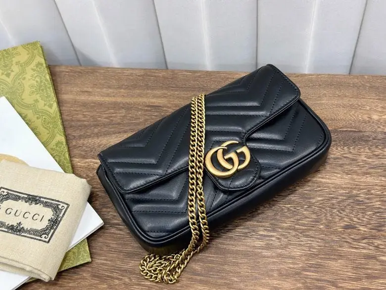 Gucci Сумка GG Marmont Mini 21 см — Фото 5