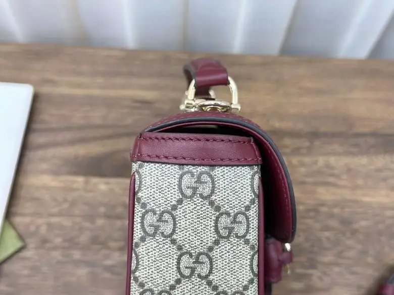 Gucci Сумка-сідло Saddle 22 см — Фото 5