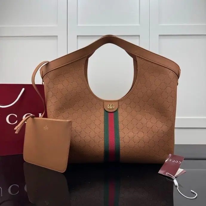 Gucci — Сумка жіноча 60 см