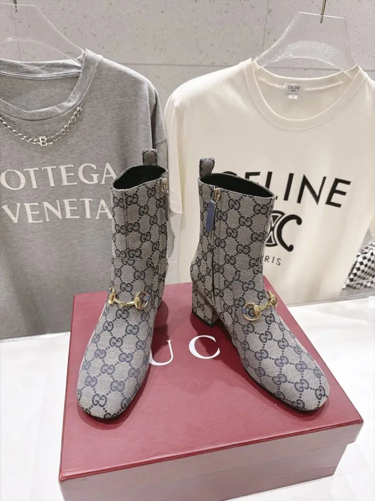 Gucci — Ankle boots Bombshell from sharp the toe and high heel