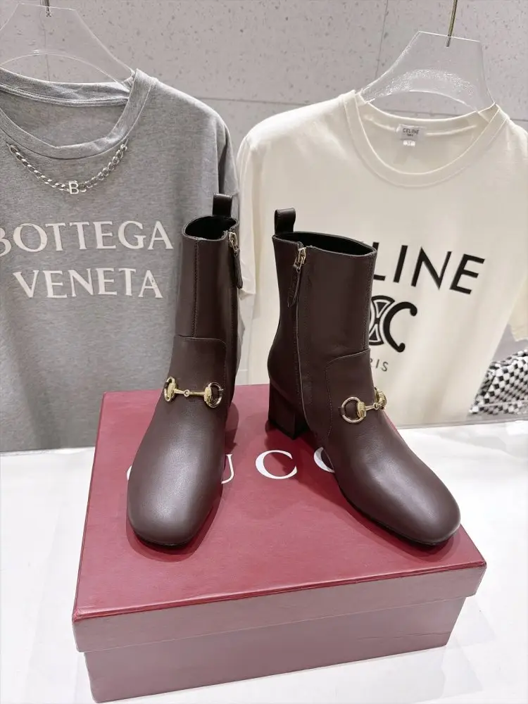 Gucci — Ankle boots Bombshell from sharp the toe and high heel