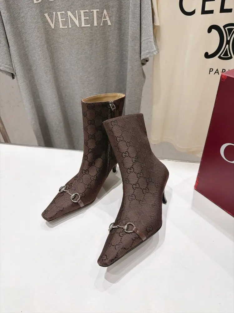 Gucci Ankle boots Bombshell from sharp the toe and high heel — Photo 3