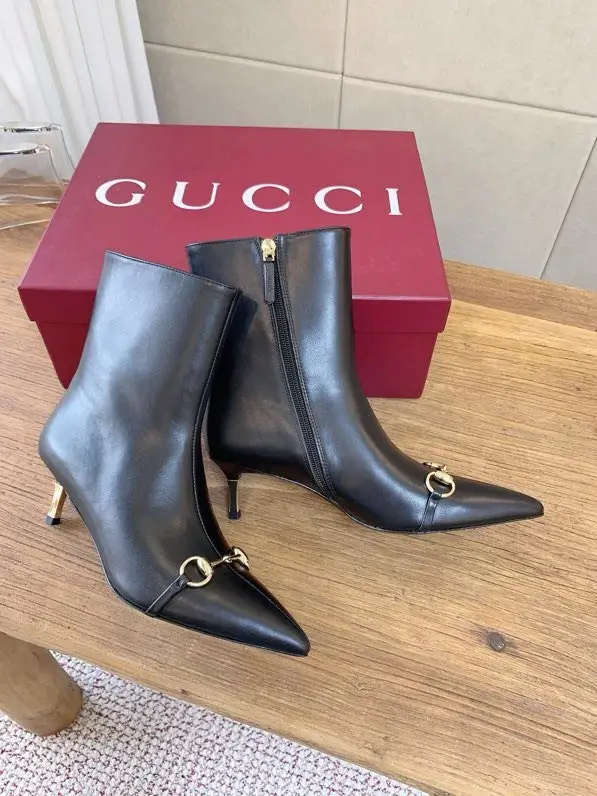 Gucci Ботильйони на металевому підборах — Фото 2