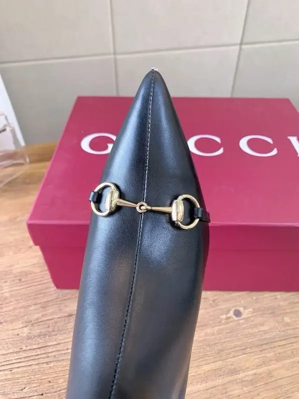 Gucci Ботильйони на металевому підборах — Фото 5