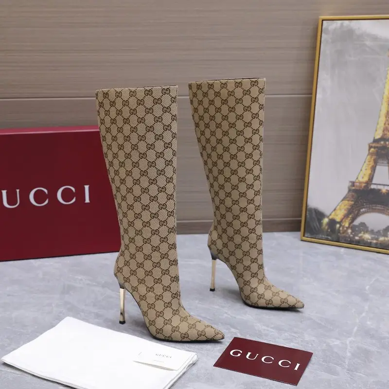 Gucci — Чоботи жіночі на шпильці